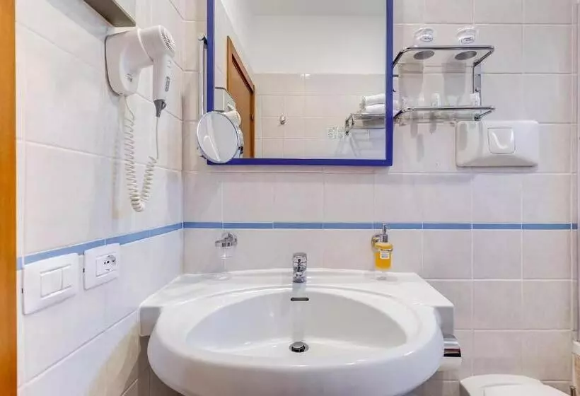 Classic room with balcony, Best Western Hotel La Solara