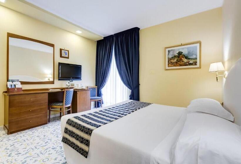 Classic room with balcony, Best Western Hotel La Solara