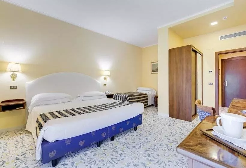 オーシャンビュークラシックルーム, Best Western Hotel La Solara
