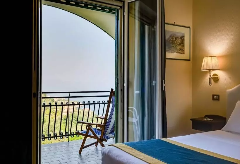 オーシャンビュークラシックルーム, Best Western Hotel La Solara