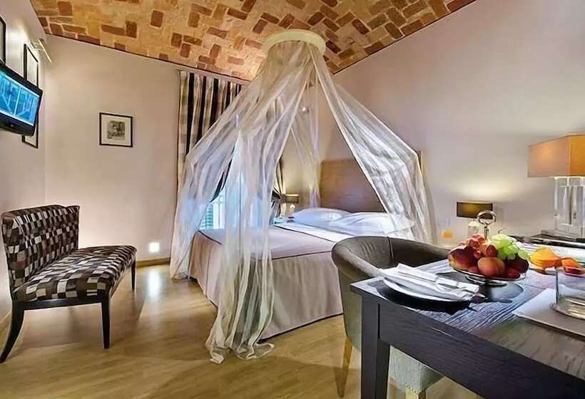 سوئیت جونیور با ماساژ آبی, Best Western Hotel Piemontese