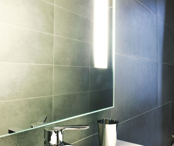 스탠다드 룸, Clocchiatti Next