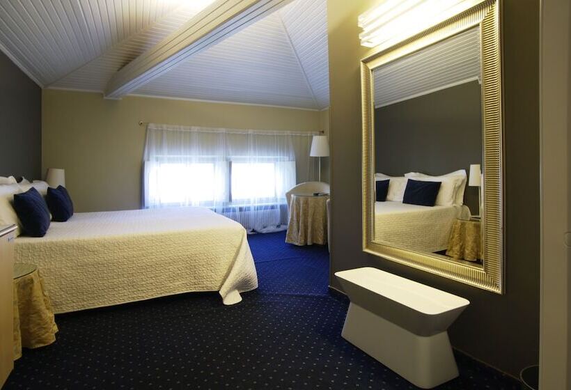 스탠다드 룸, Clocchiatti Next