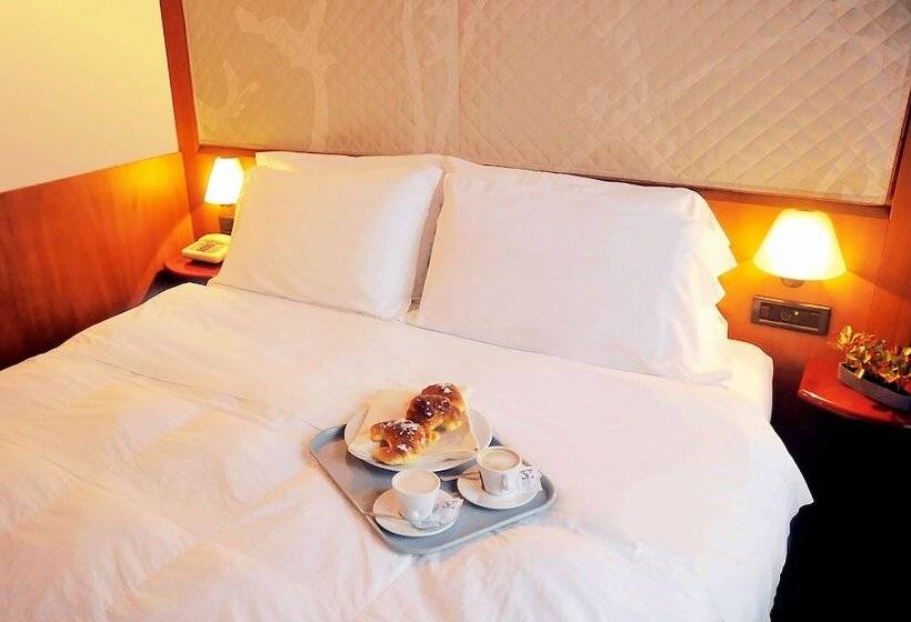 Standard-huone, Giotto