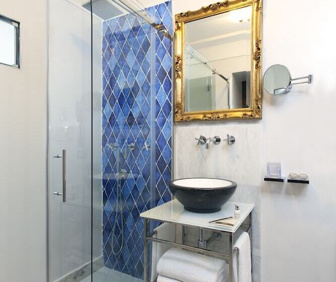 디럭스 룸, Grand Hotel Cocumella