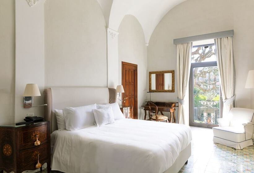 디럭스 룸, Grand Hotel Cocumella