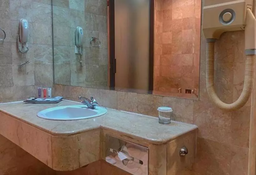Executive-huone King-vuode, Grand Hotel Preanger