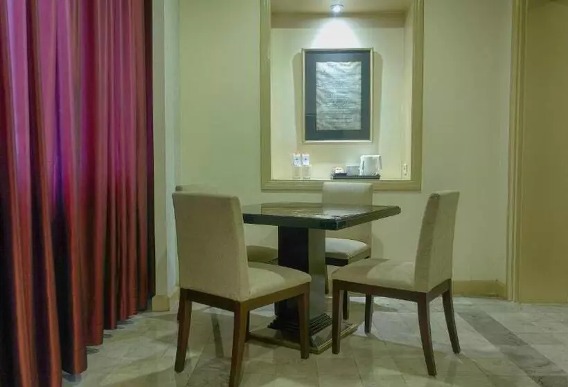 Executive-huone King-vuode, Grand Hotel Preanger