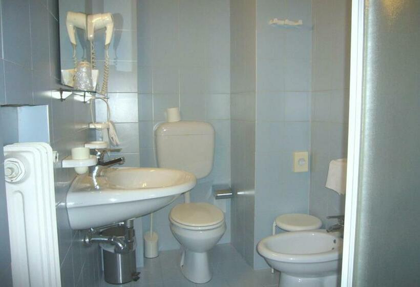 חדר סטנדרט, Kristall