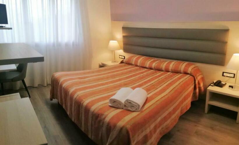 חדר סטנדרט, Kristall