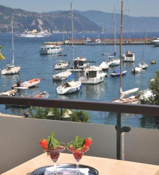 Triple Room Sea View, Laurin