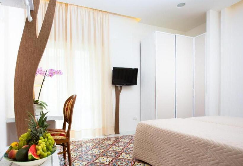 غرفة سوبيريور, Le Axidie