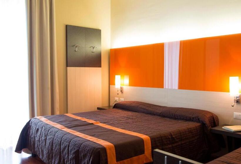 4인용 스탠다드 룸, Meeting