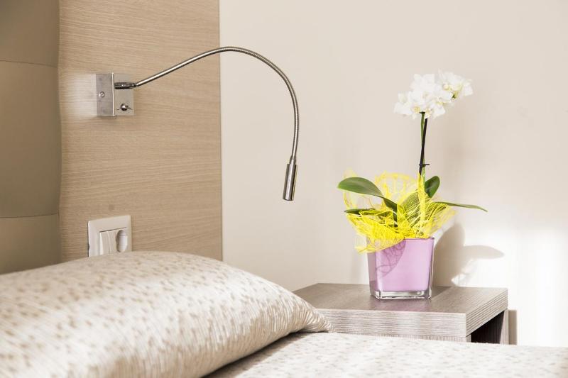 스탠다드 룸, Meeting