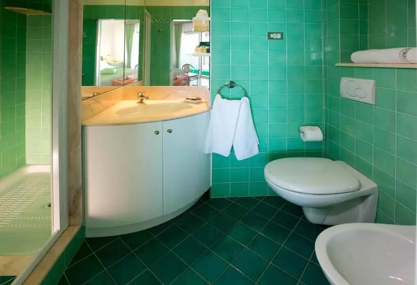 Classic room with balcony, Mion Hotel & Sanìo Restaurant