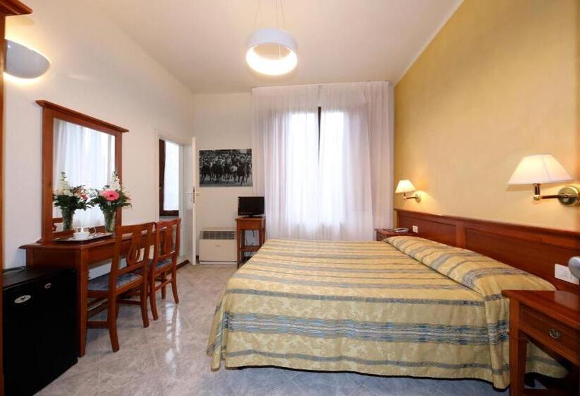 Chambre Standard, Moderno