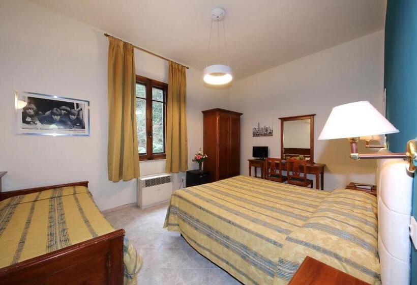 Chambre Quadruple Standard, Moderno