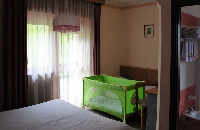 Номер Стандарт Трехместный, Monaco Sport