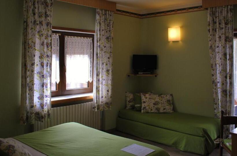 Номер Стандарт Трехместный, Monaco Sport