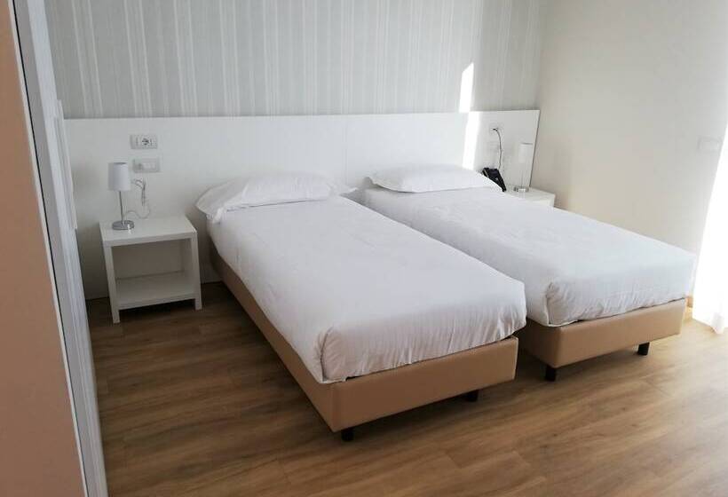 اتاق استاندارد, Novo Hotel Rossi