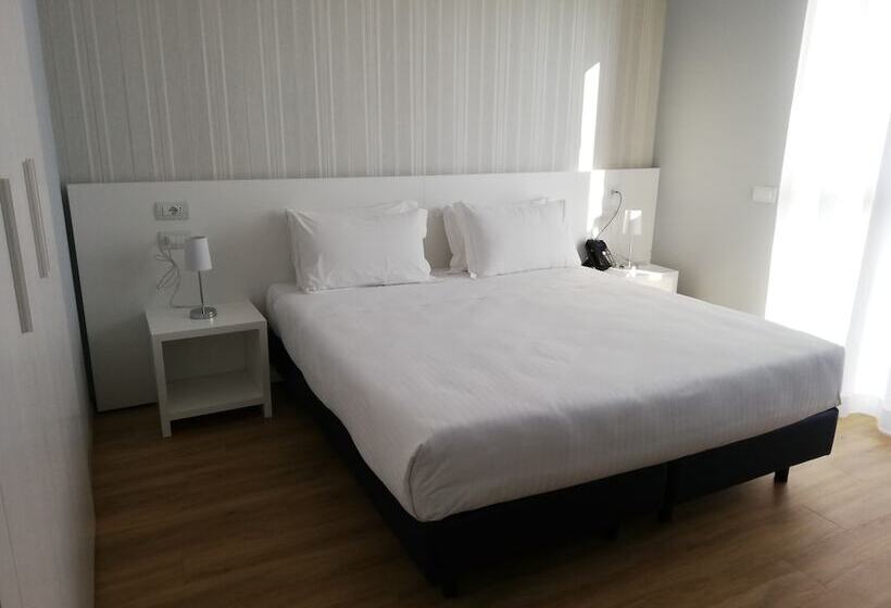 اتاق استاندارد, Novo Hotel Rossi