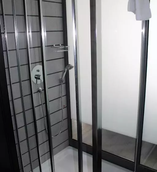 سوییت جونیور, Park Hotel Sporting