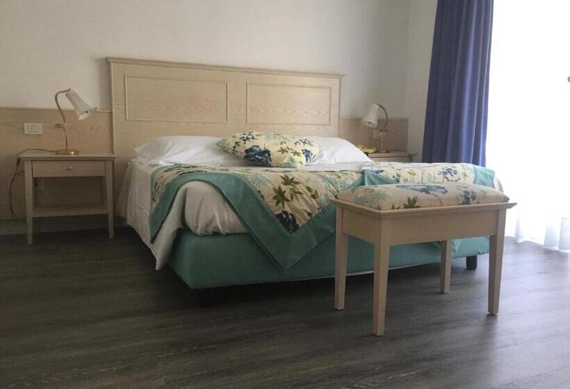 スイート, Piccolo Mondo