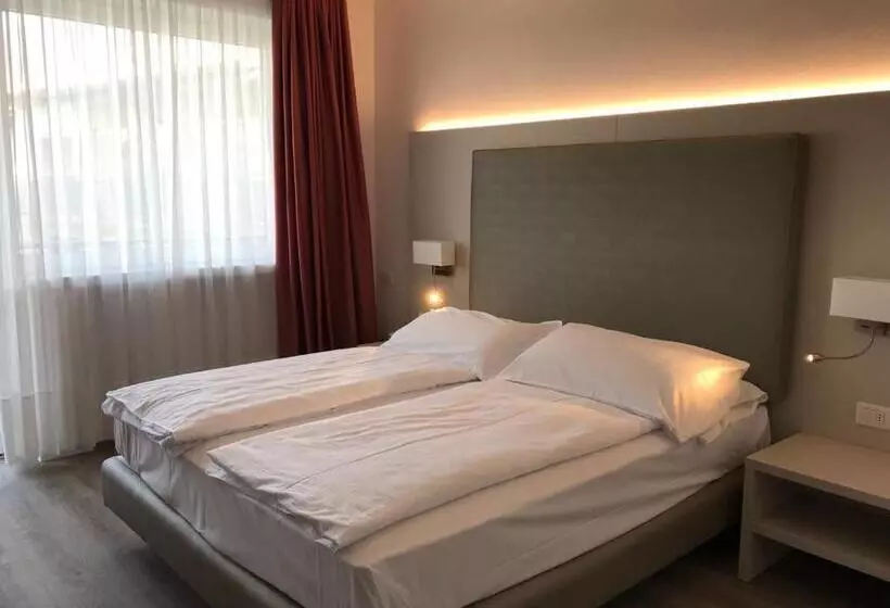 Standard-huone, Piccolo Mondo