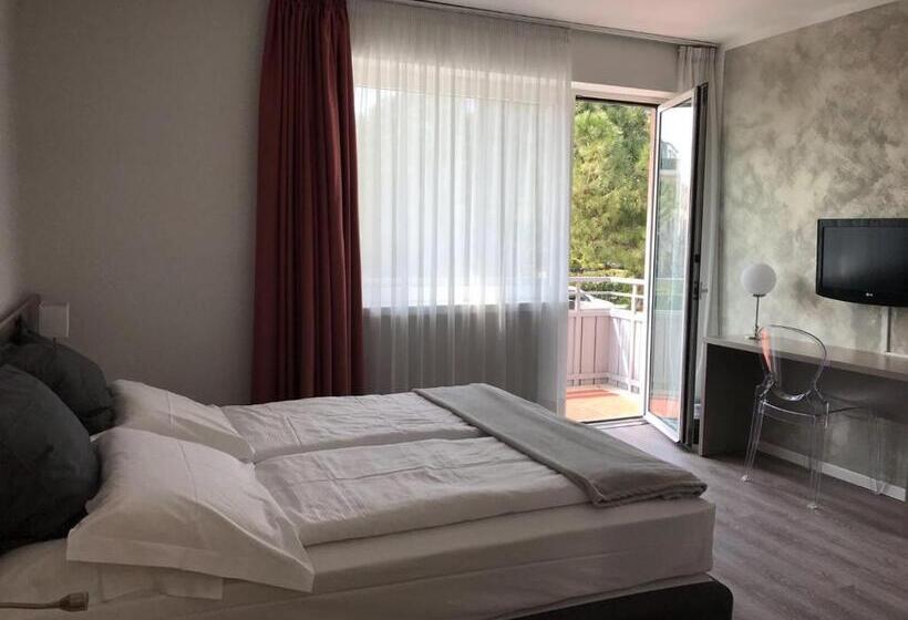 スタンダードルーム, Piccolo Mondo