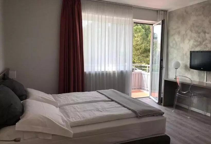 Standard-huone, Piccolo Mondo