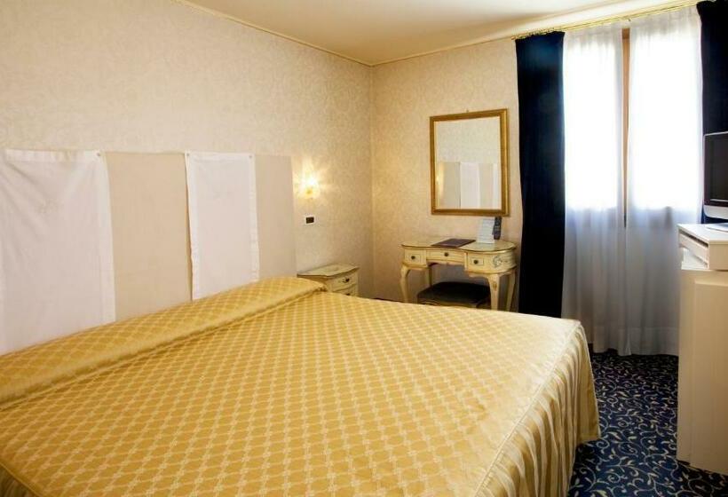 Classic Room, Principe