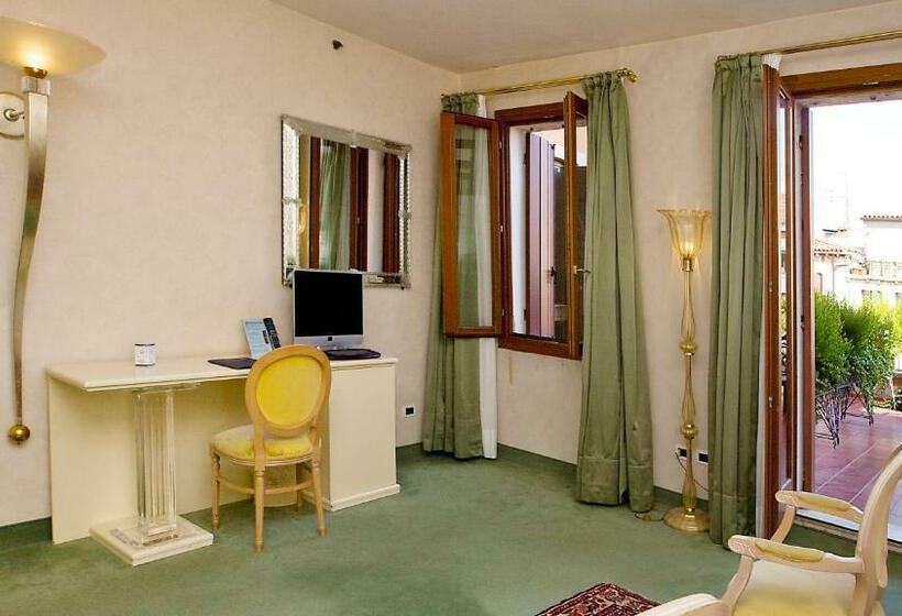 Triple Classic Room, Principe