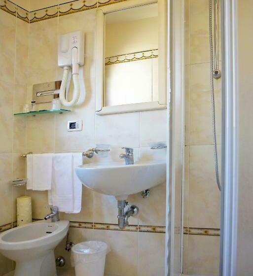 Superior Room, Principe