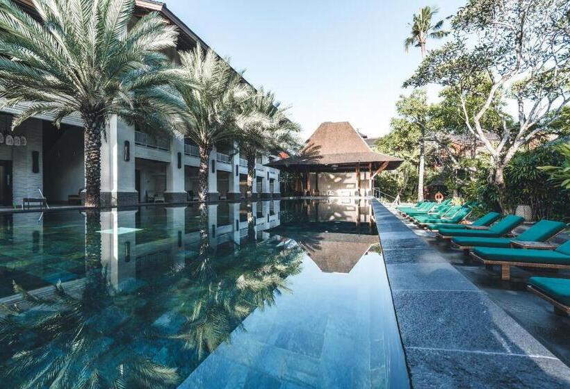 Quarto Premium, Puri Santrian