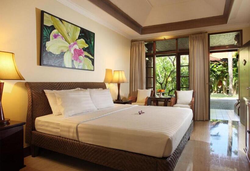 חדר סופריור, Puri Santrian