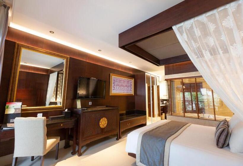 Quarto Deluxe, Puri Santrian