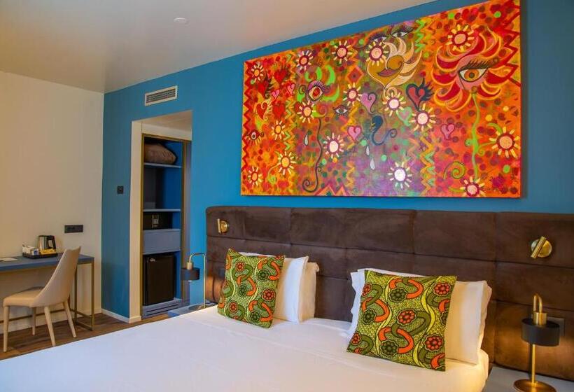 スーペリアールーム, Rovereto