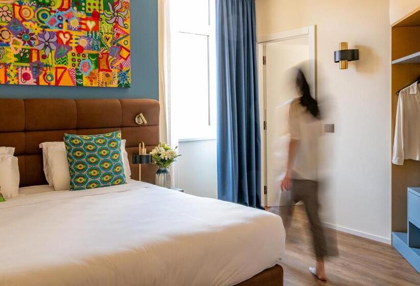 スーペリアールーム, Rovereto