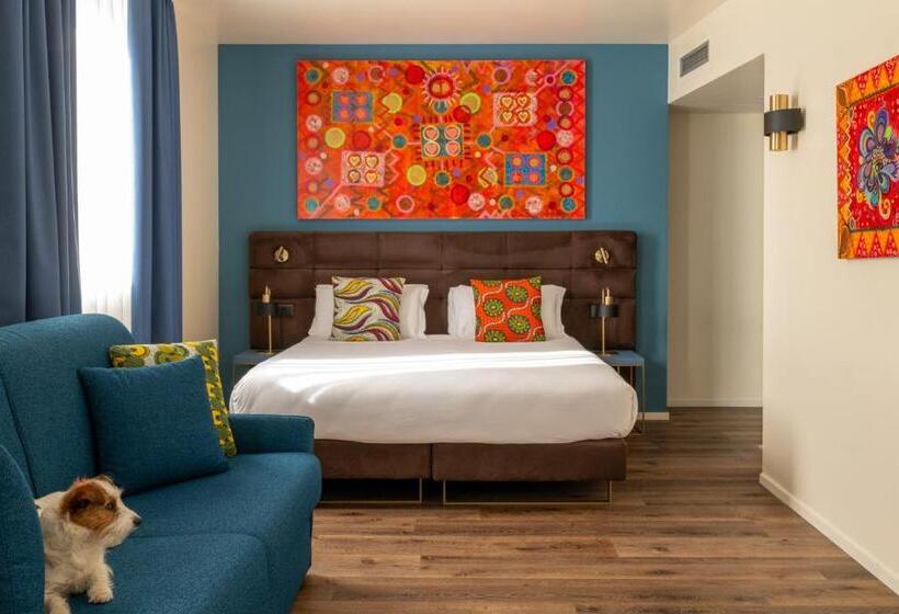 ジュニアスイート, Rovereto