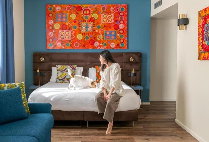 ジュニアスイート, Rovereto