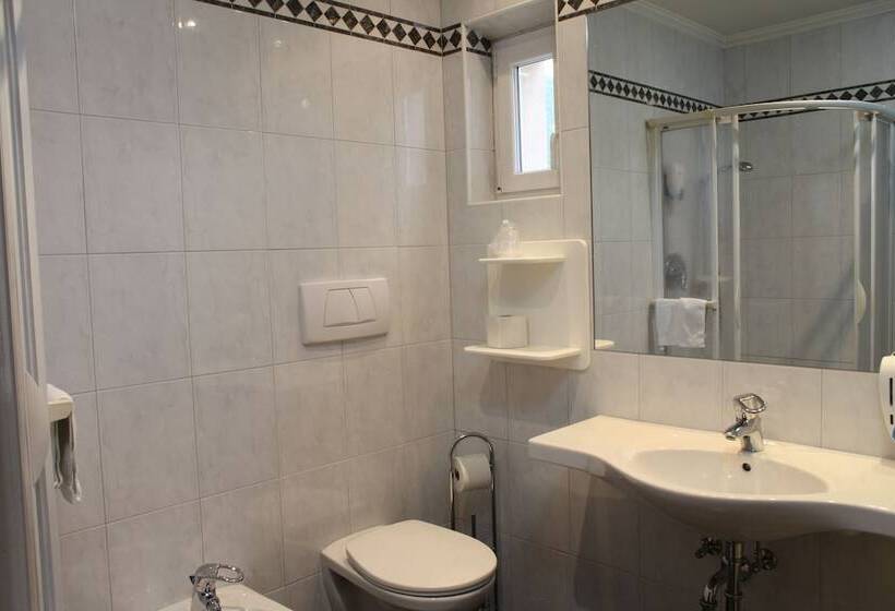 Номер Стандарт, Sparerhof