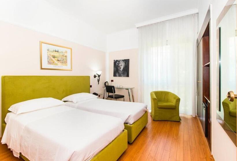Habitación Clásica, Royal Torino Centro Congressi