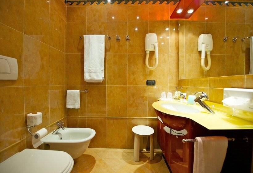 اتاق اکونومی یک تخته, Royal Torino Centro Congressi