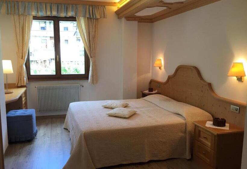 Апартаменты 2 Спальни, Parkhotel Ladinia