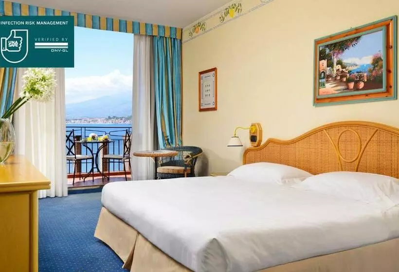 オーシャンビューデラックスルーム, Unahotels Capotaormina