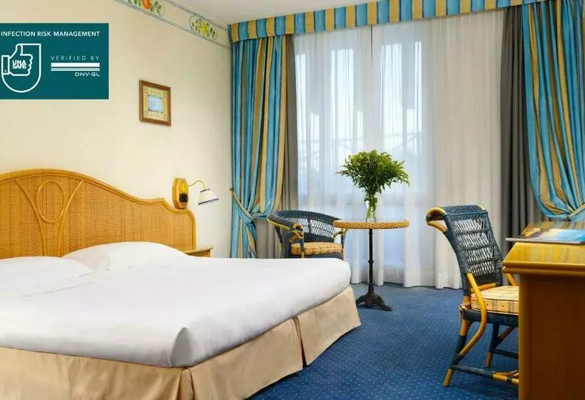 ガーデンビュースーペリアールーム, Unahotels Capotaormina
