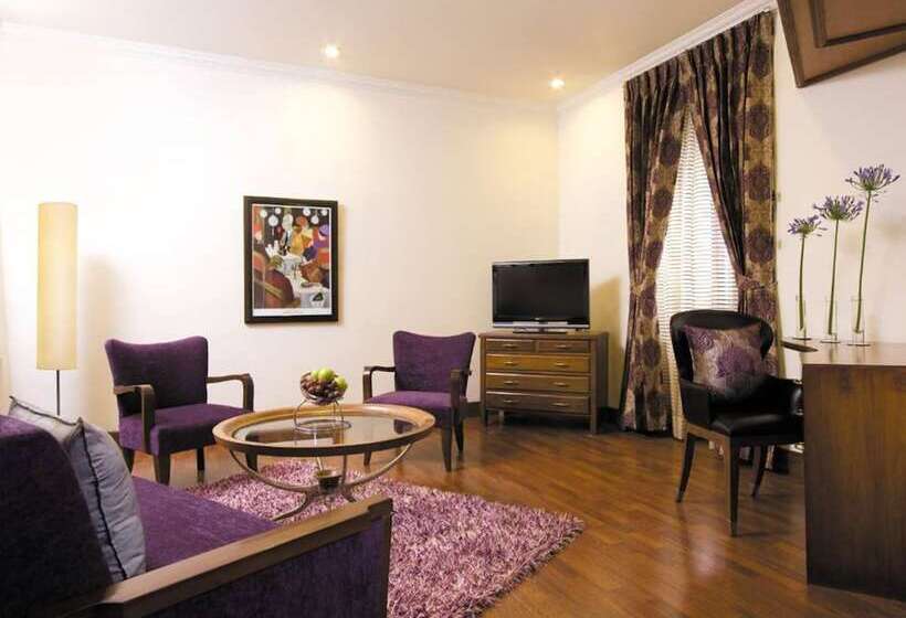 Люкс Повышенной Комфортности, Ambassador, New Delhi   Ihcl Seleqtions