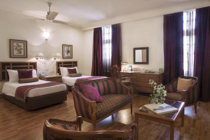 Номер Deluxe, Ambassador, New Delhi   Ihcl Seleqtions