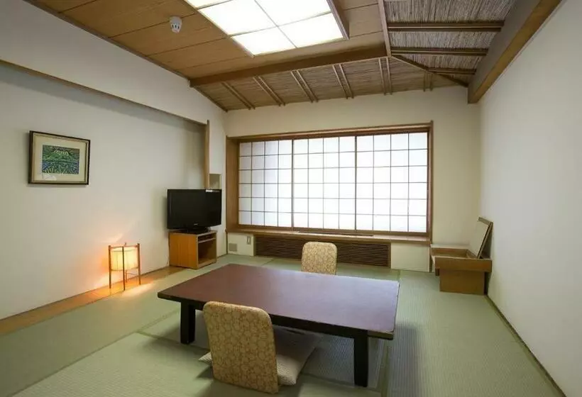 اتاق استاندارد چهار تخته, Atami New Fujiya