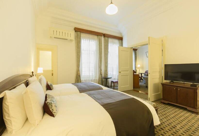 غرفة قياسية, Fujiya